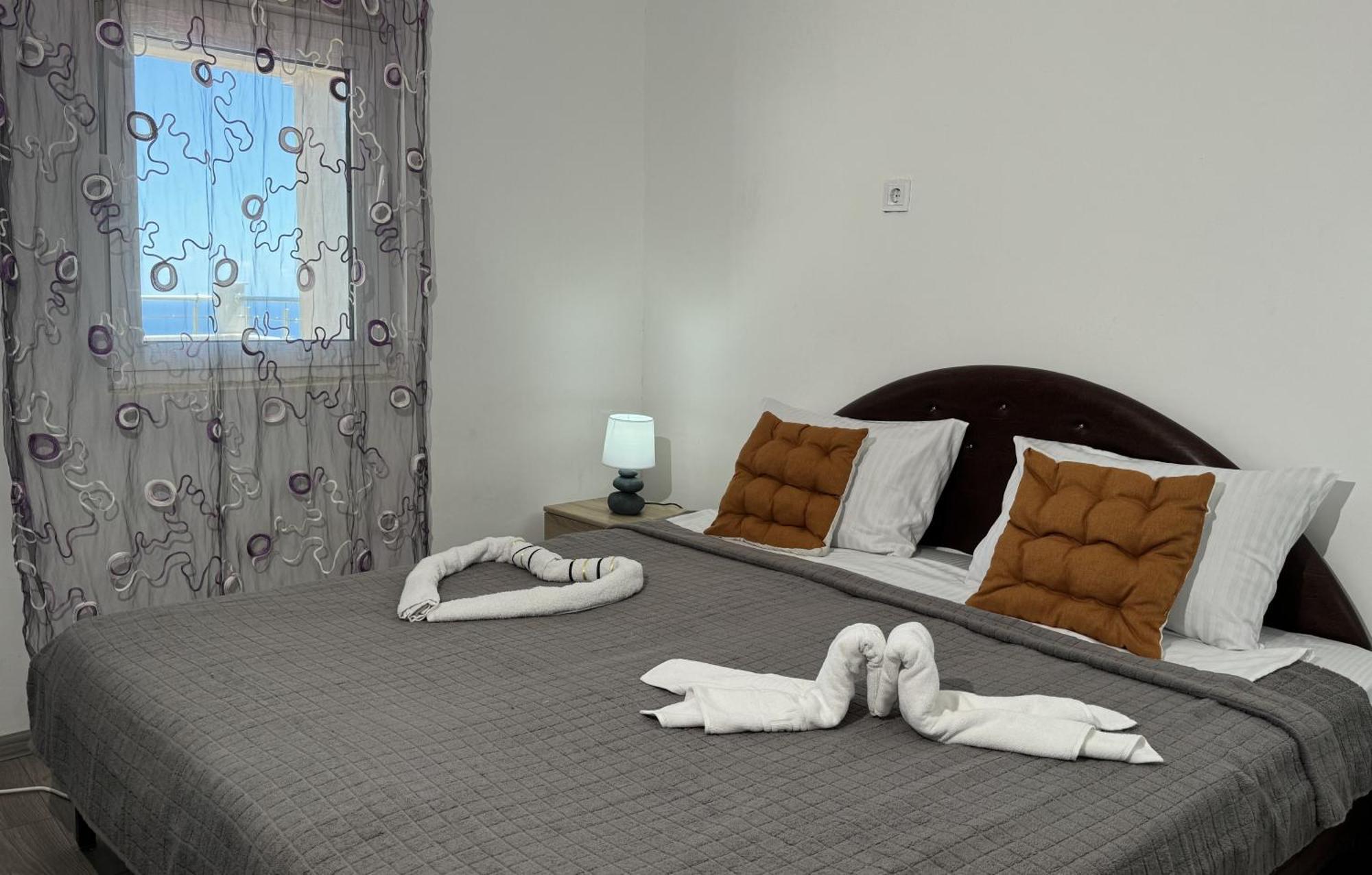 Villa Happy Family!!! Prijevor Exterior foto